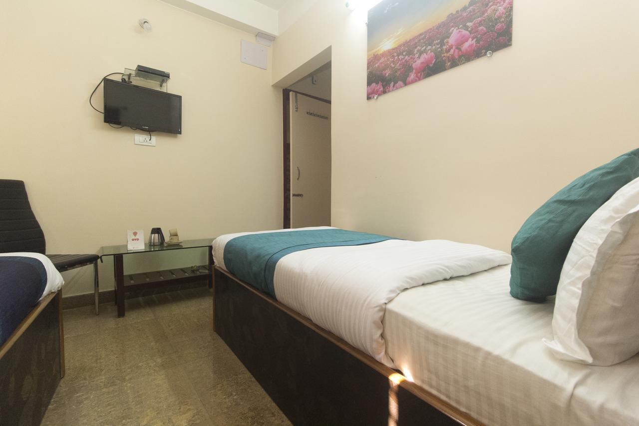 Oyo 3078 Sky Line Lodge Siliguri Exteriör bild